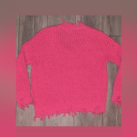Adora Women’s Size Medium Hot Pink Sweater V-neck Chunky Warm Distressed EUC - Picture 2 of 7